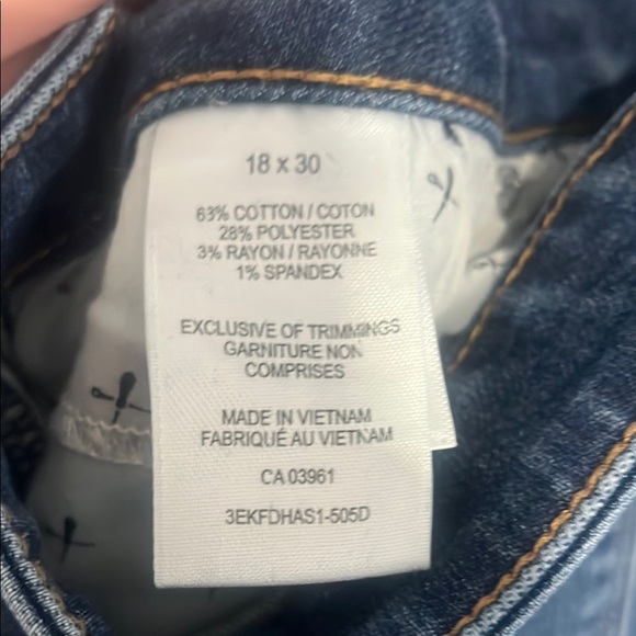 Denver Hayes Blue Relaxed Jeans with Classic Indigo Wash - Picture 3 of 4